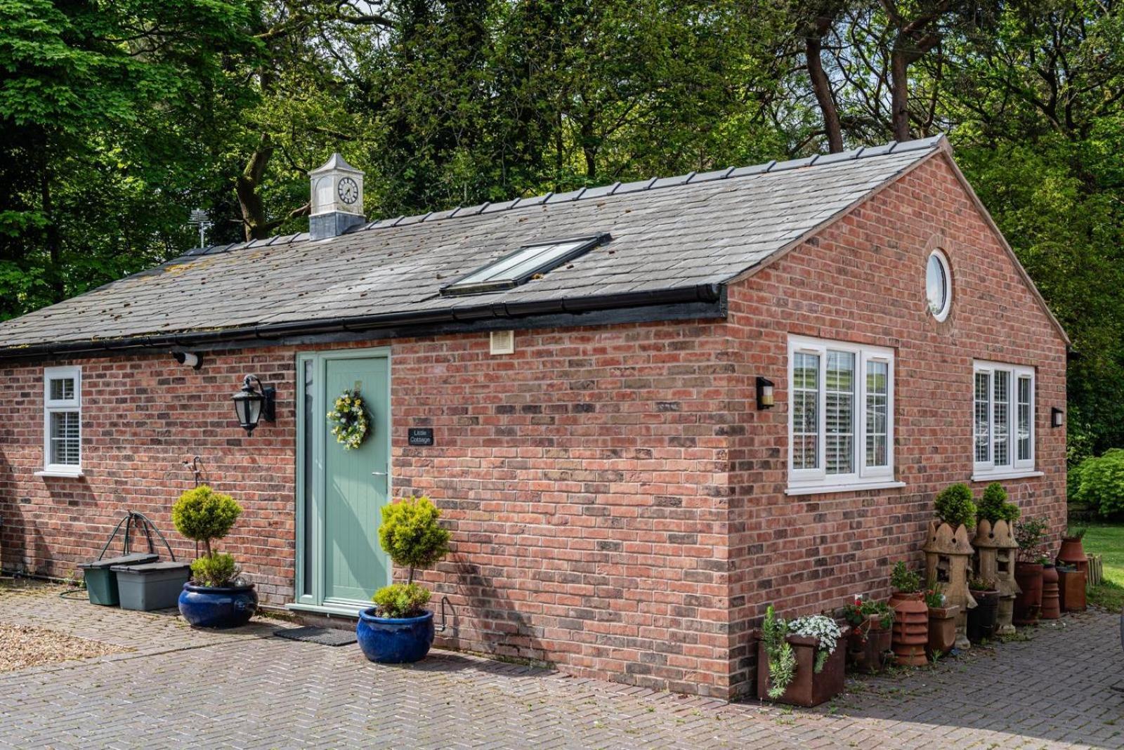 Quiet Self Contained Cottage Near Delamere Forest Cuddington  Eksteriør billede